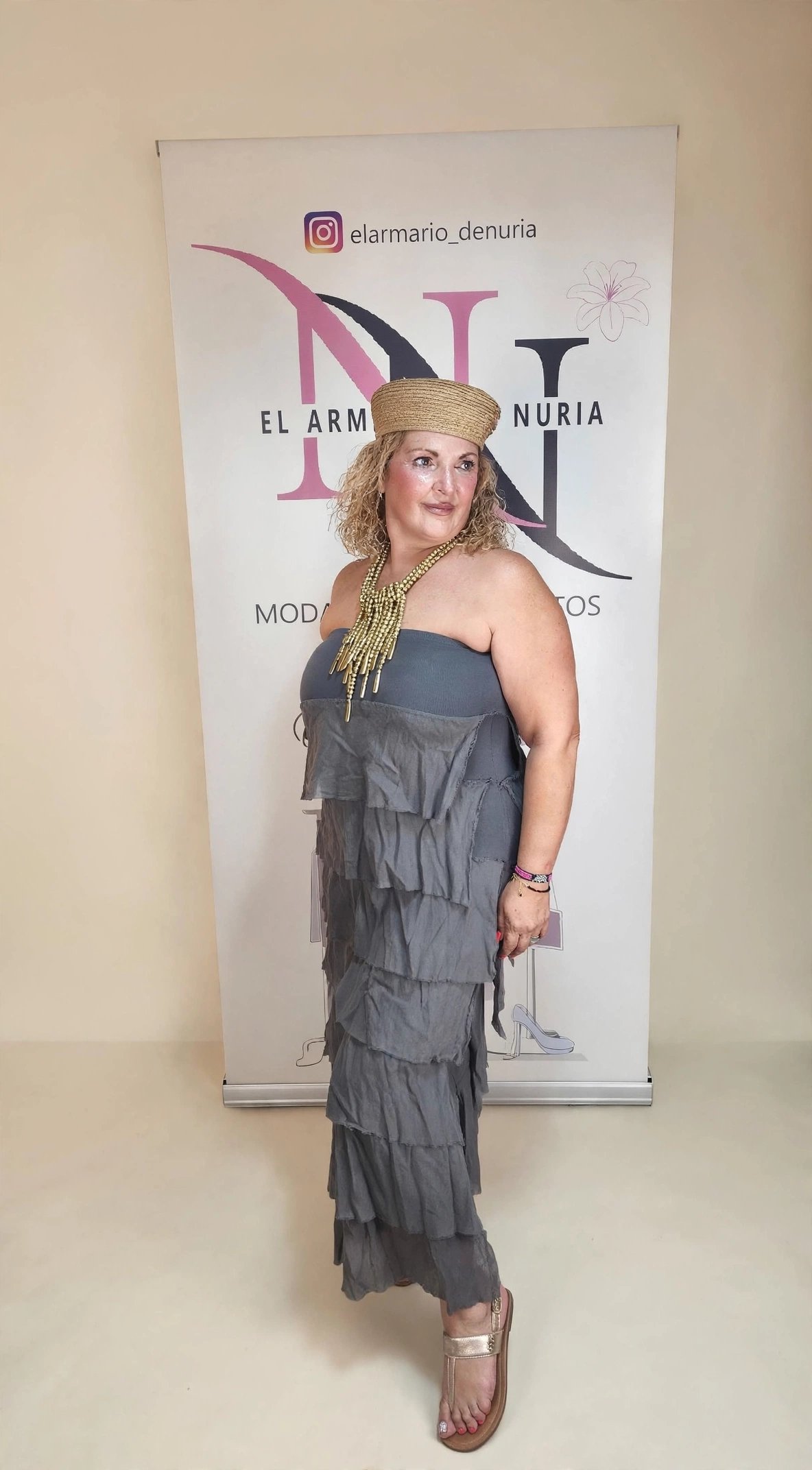 2026/07/1000239432.jpg falda dual capri gris
