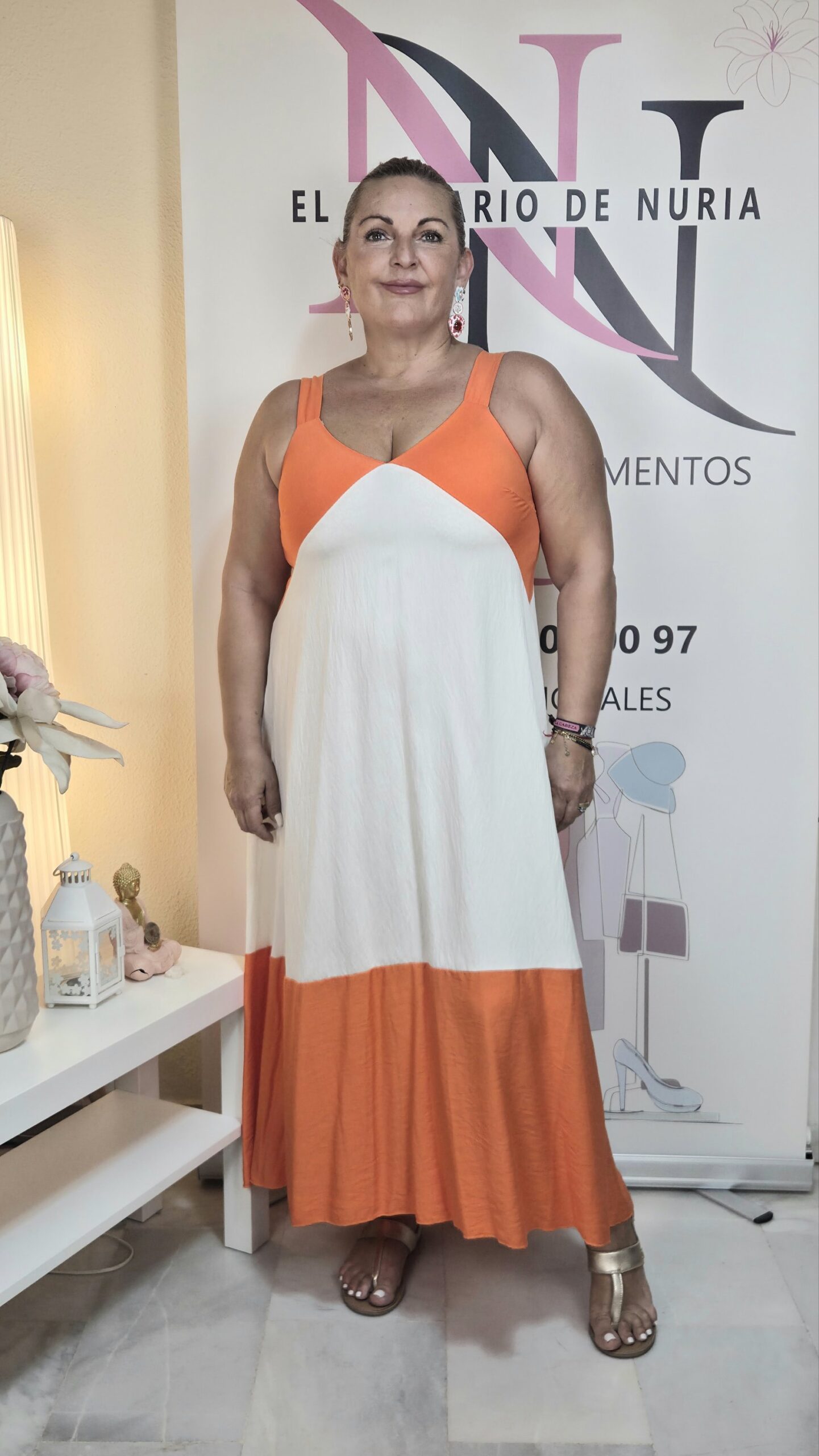 2026/09/1000269241-scaled.jpg vestido bicolor naranja y marfil