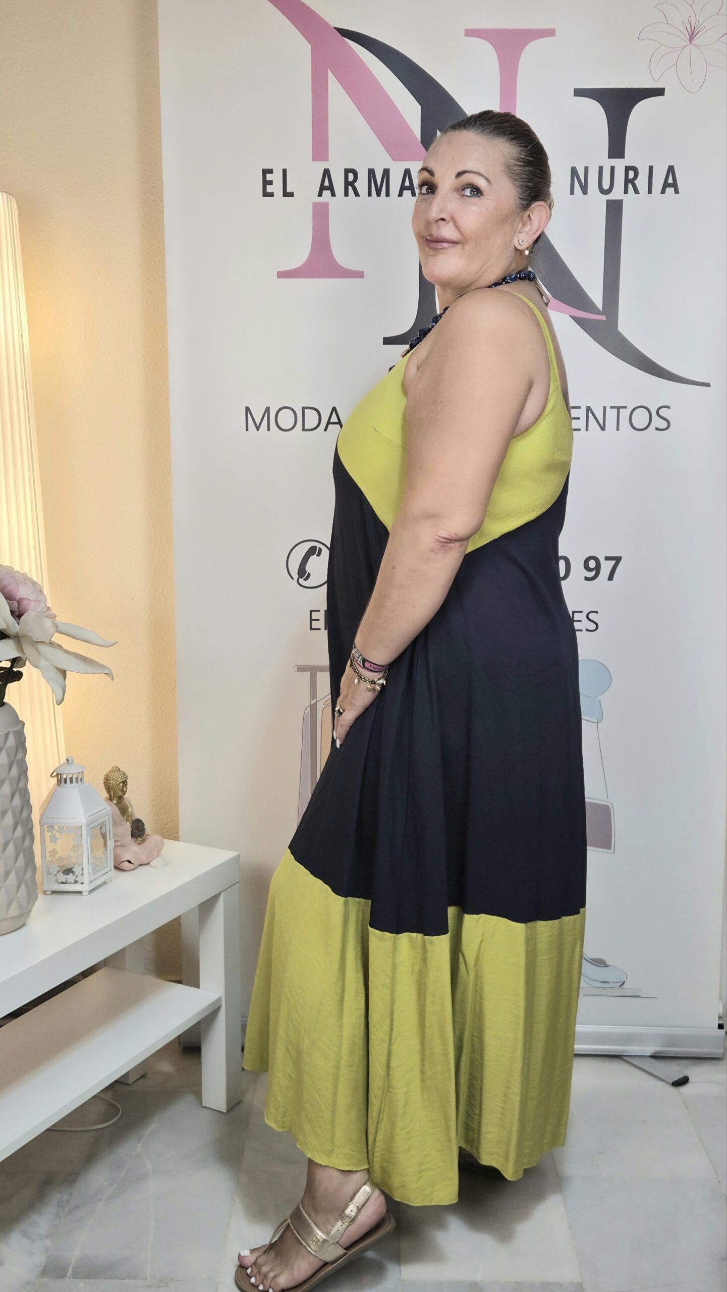 2026/09/1000269242-scaled.jpg vestido bicolor verde lima y marino