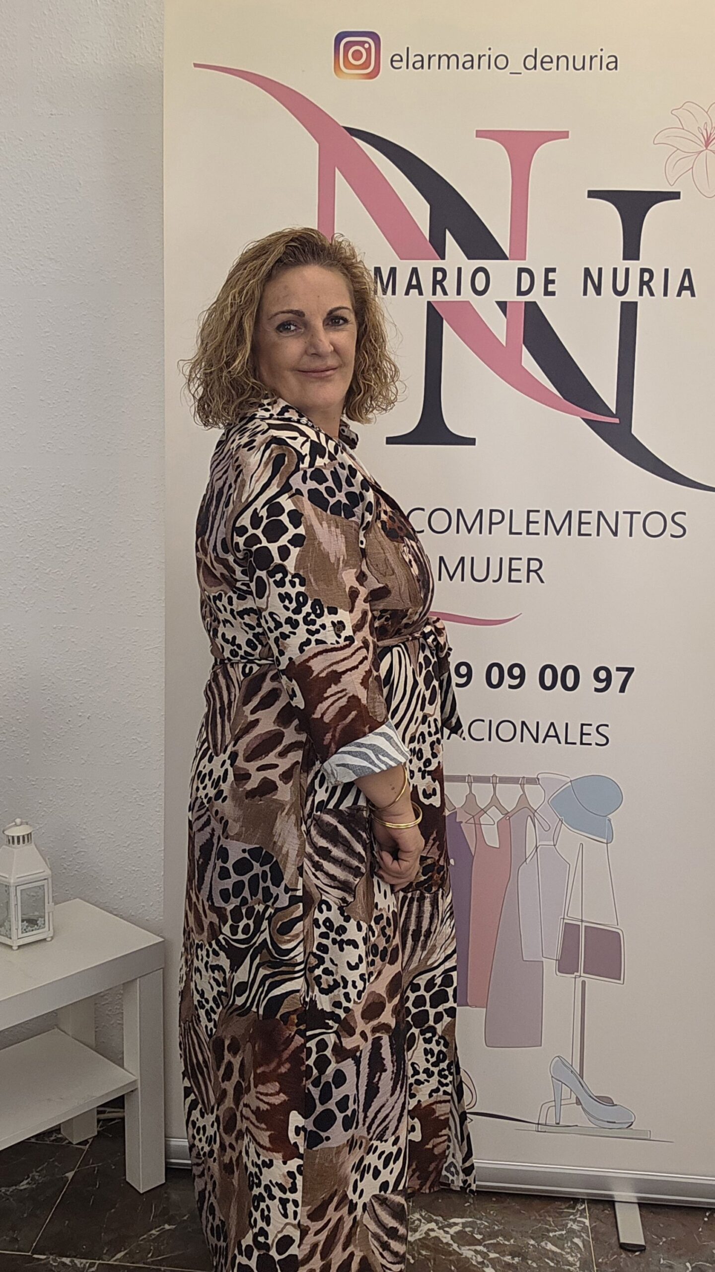 2026/10/1000314586-scaled.jpg vestido animal print