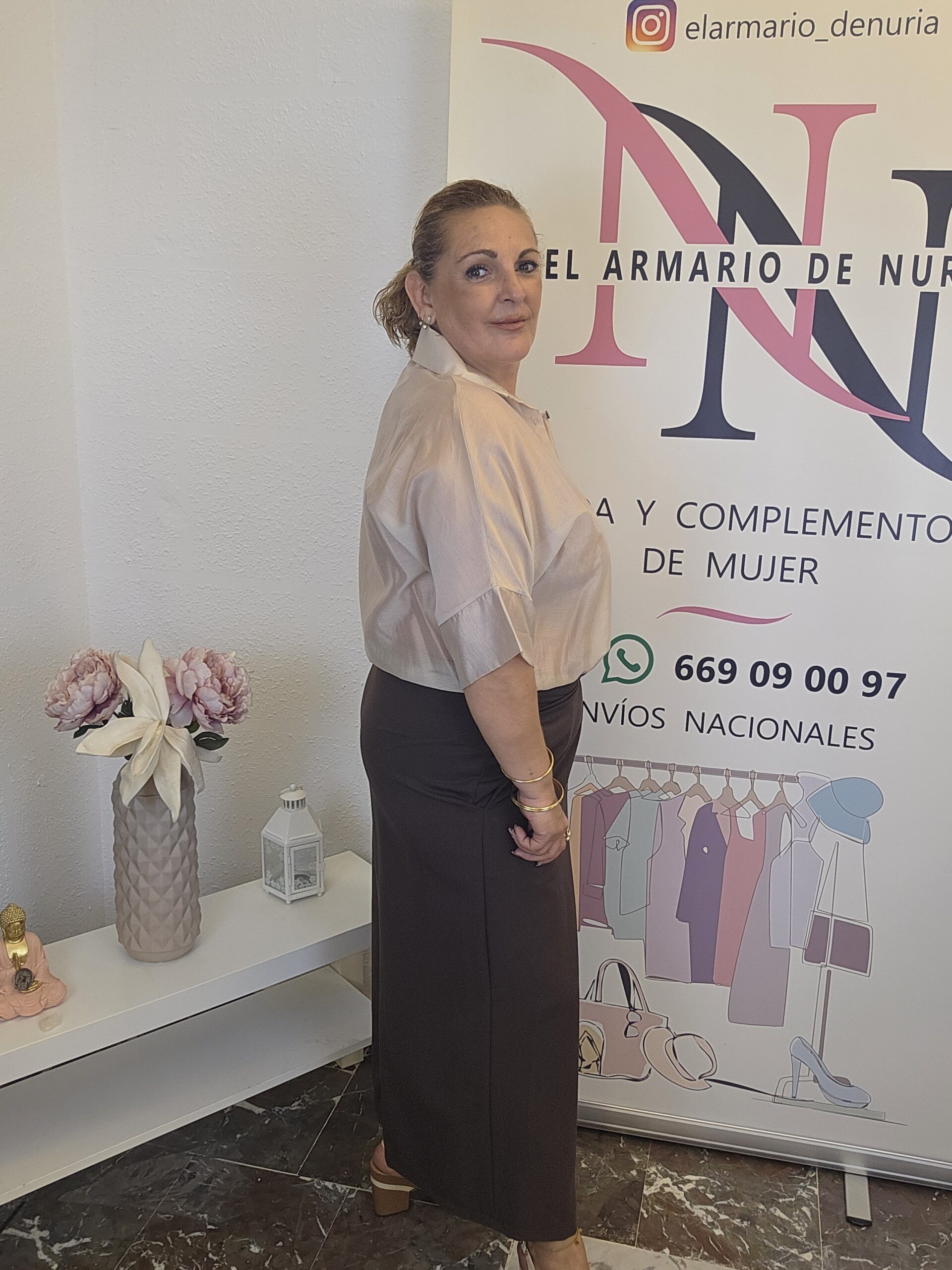 2026/10/1000318774-scaled.jpg camisa camelia marfil