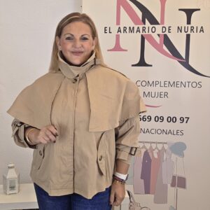 gabardina cropped camel