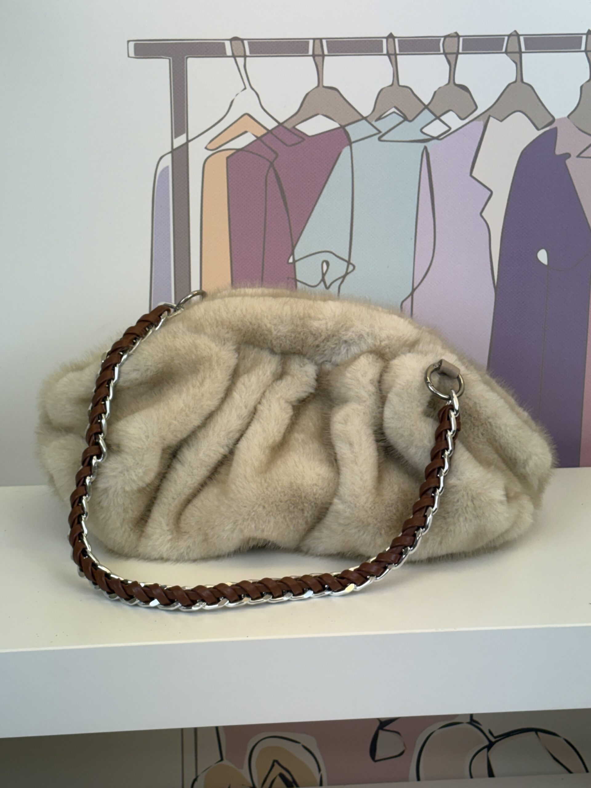 img_5057 bolso clutch nube teddy beige