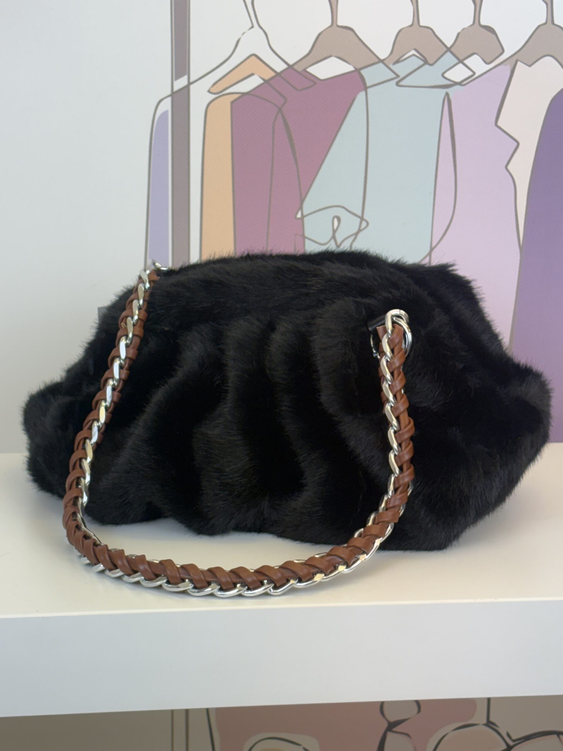 img_5060 bolso clutch nube teddy negro