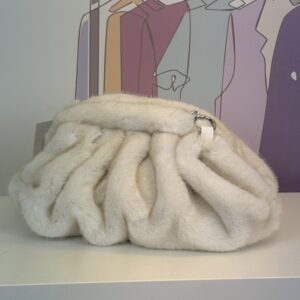 bolso clutch nube teddy blanco